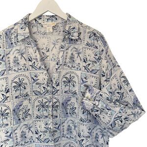 C&C California 100% Linen Tropical Print Button Down Top Blue & White Large EUC